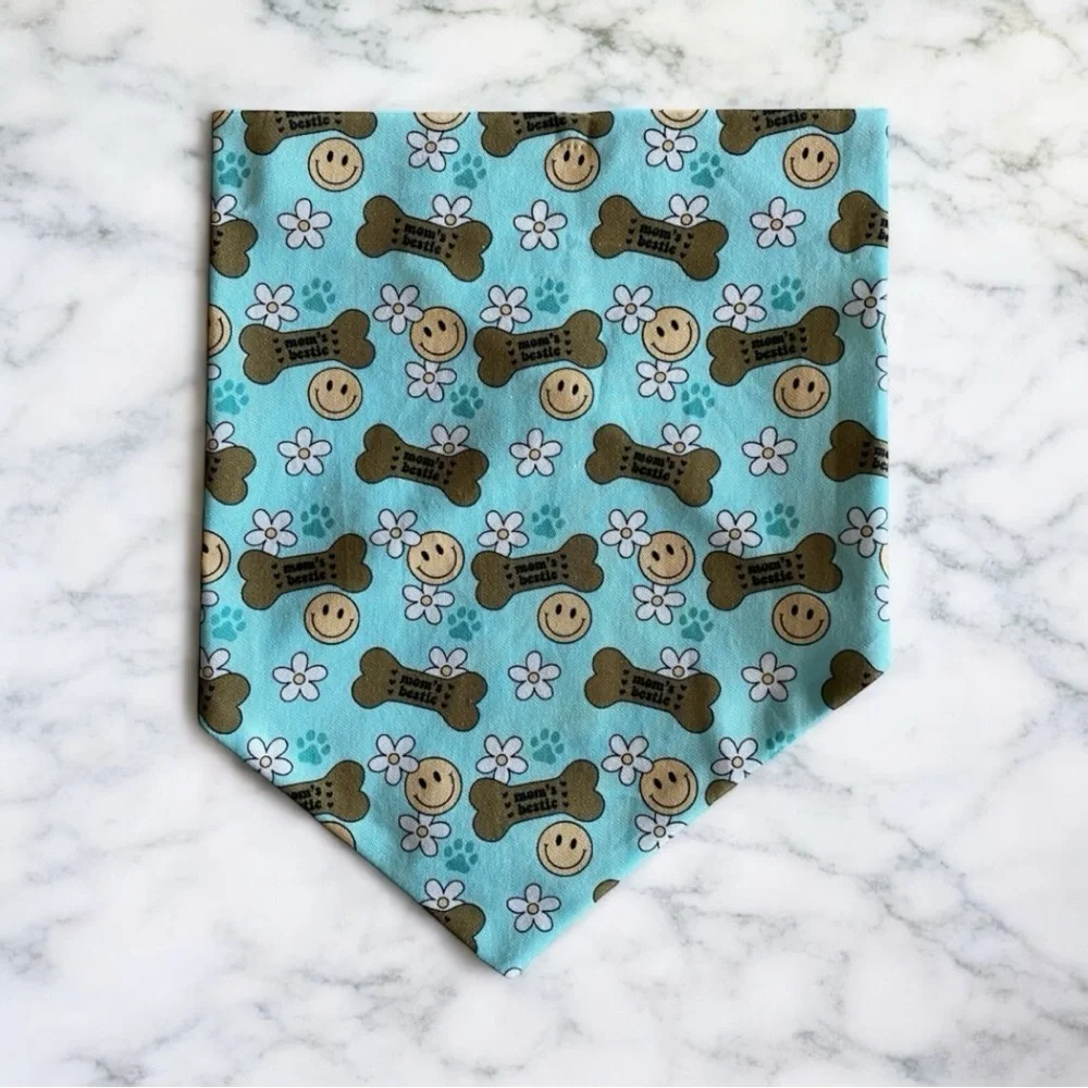 DOG Bandana - Mom’s Bestie- Size L Large